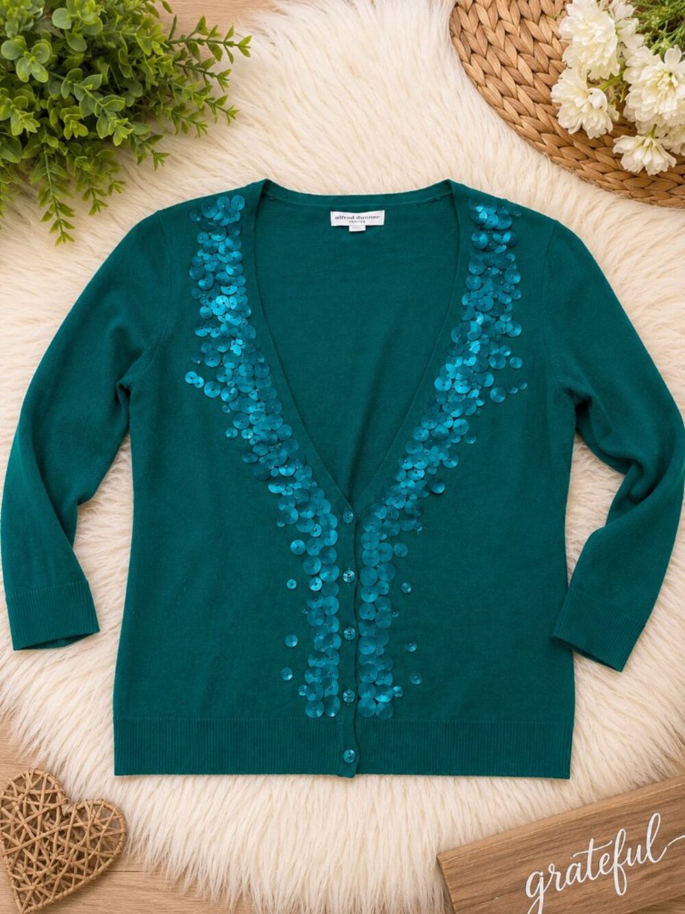 💚 NEW YORK & COMPANY Teal Embellished Cardigan 💚